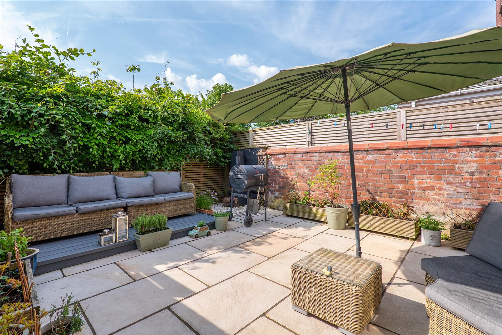 3 bed property in Heapey Road, Chorley
